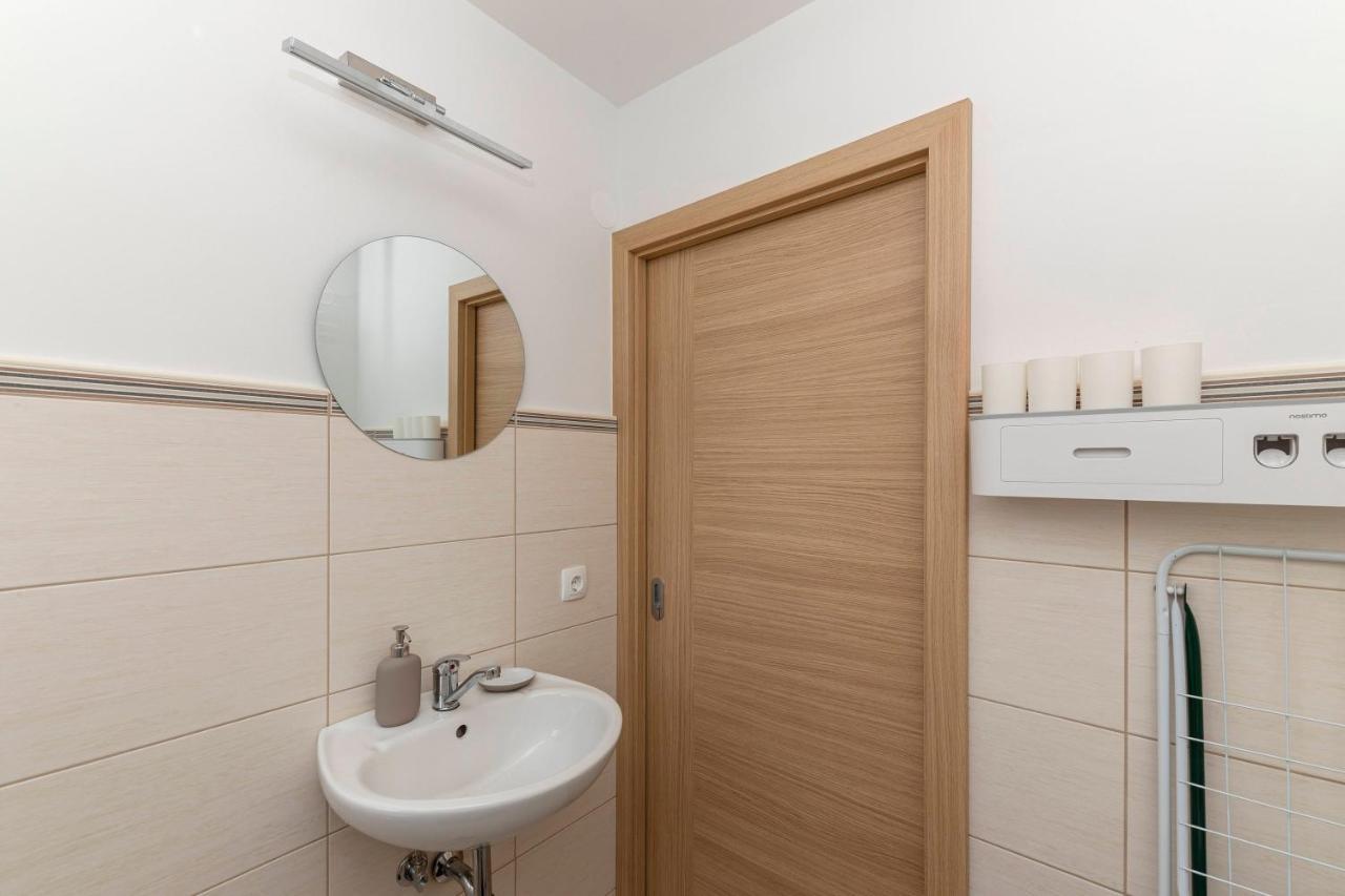 Hisa V Zelenem Apartment Bled Exterior photo