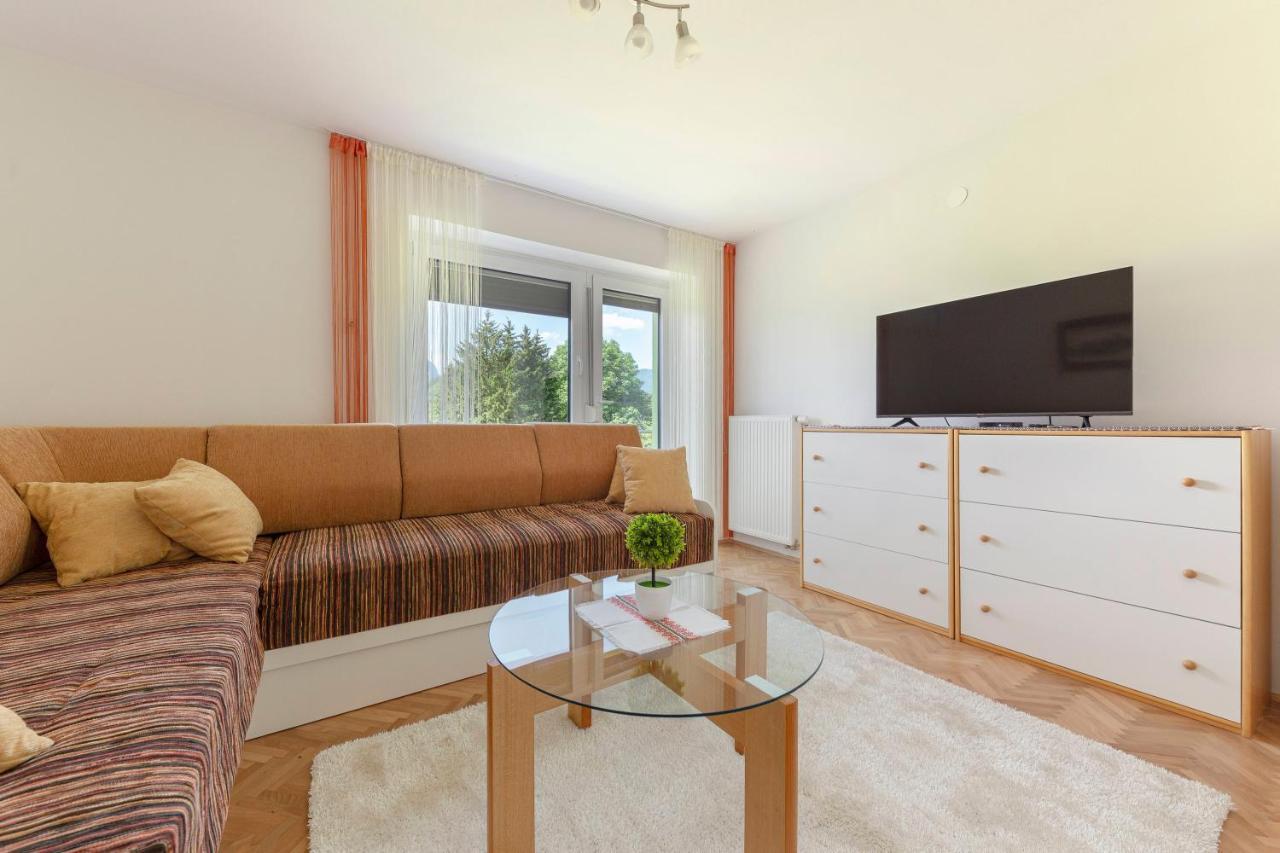 Hisa V Zelenem Apartment Bled Exterior photo